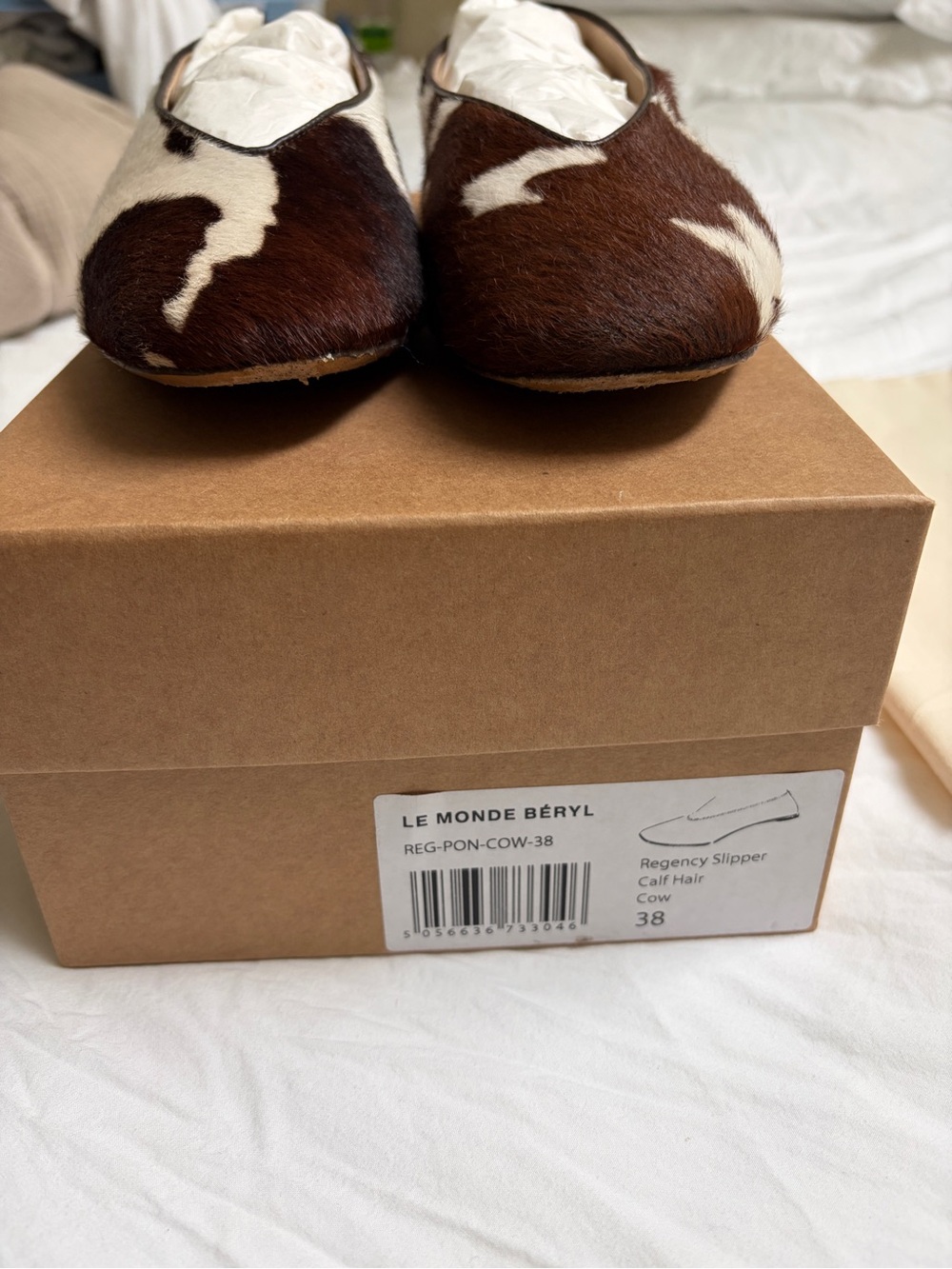 Le Monde Beryl Regency Slipper Calf Hair Flats - Picture 5 of 6